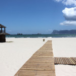 На пляжах Валенсии появились кинотеатры