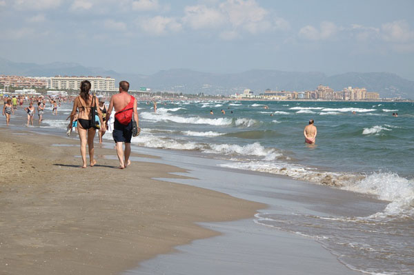 Испания выступает за отмену виз, а Турция ожидает 2,5 млн. туристов из РФ